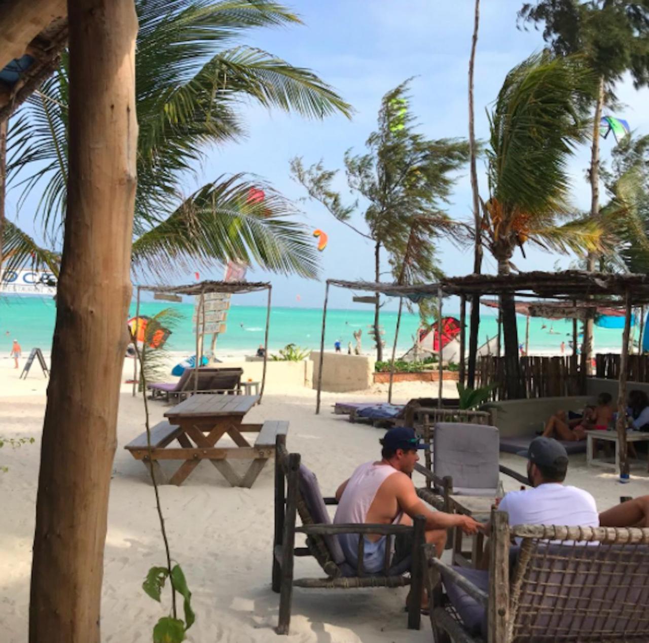 Paje Beach Apartments & Hotel Ngoại thất bức ảnh